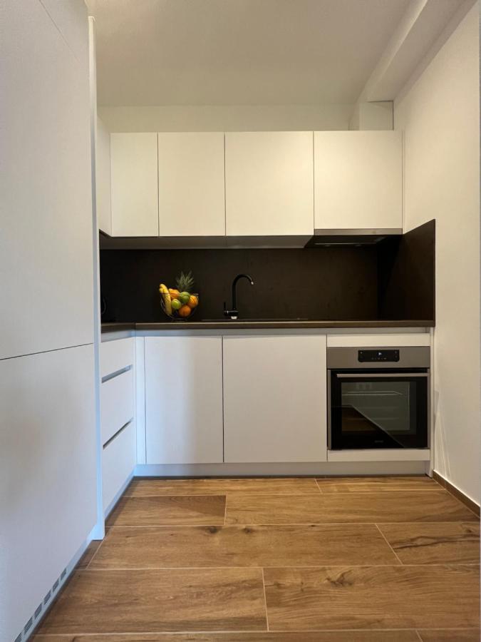 Vila Zrina - Apartmani Трогир Экстерьер фото