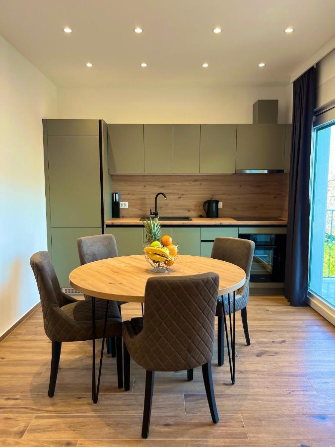 Vila Zrina - Apartmani Трогир Экстерьер фото
