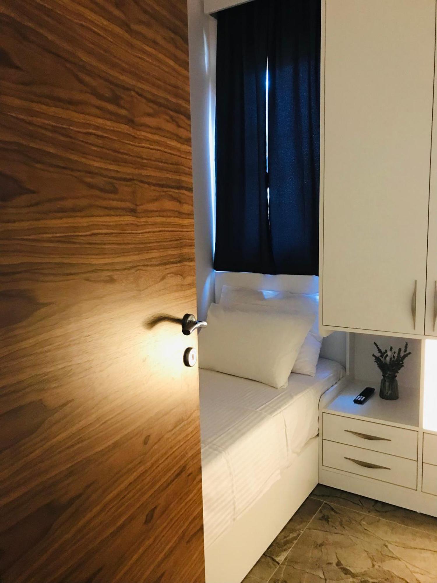 Vila Zrina - Apartmani Трогир Экстерьер фото