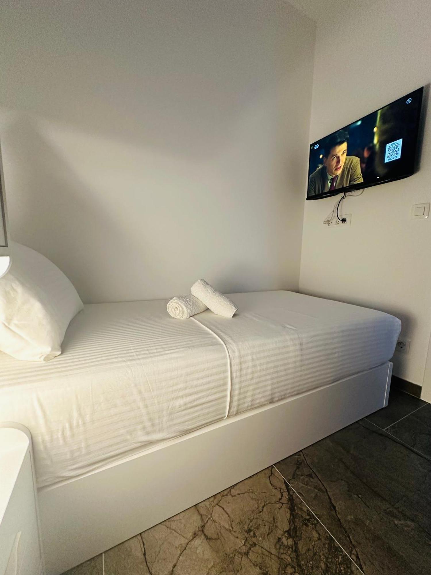 Vila Zrina - Apartmani Трогир Экстерьер фото